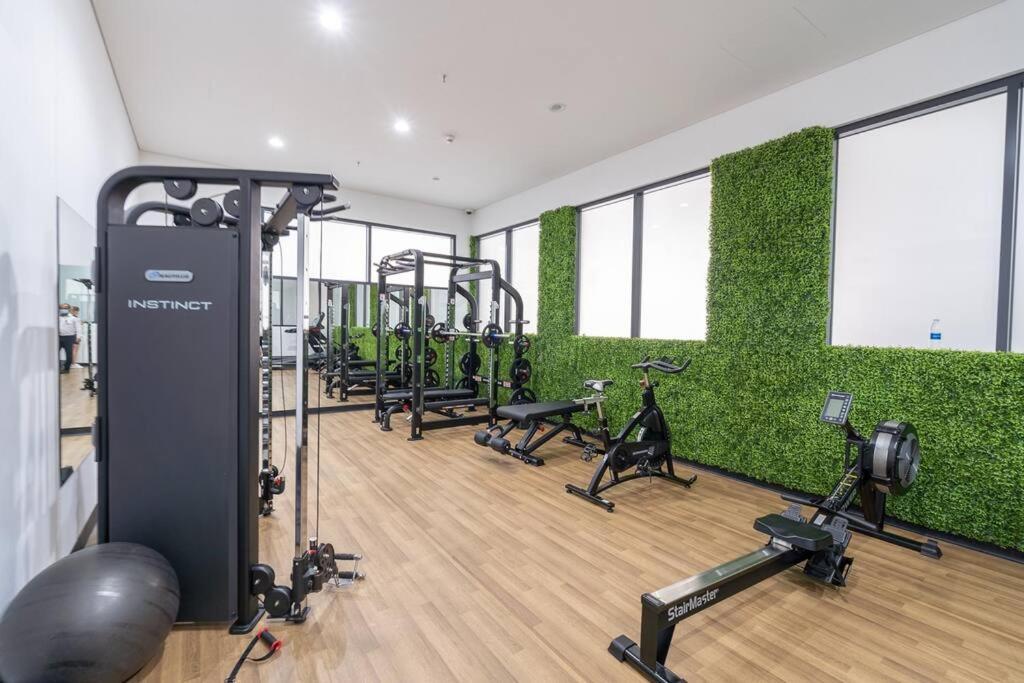 Tropical Loft With Working Station In Jvc *