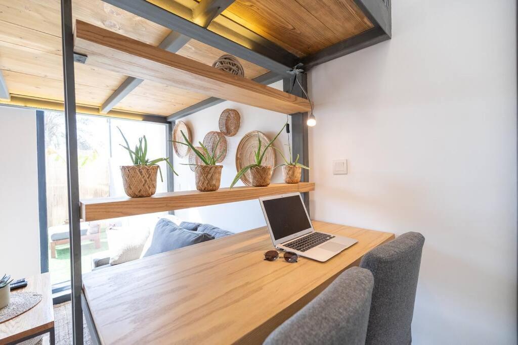 Appartement Tropical Loft With Working Station In Jvc