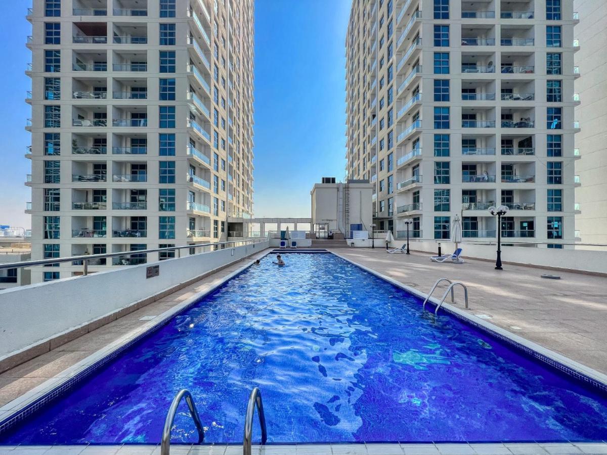 The Smart Concierge - Dec Tower *
