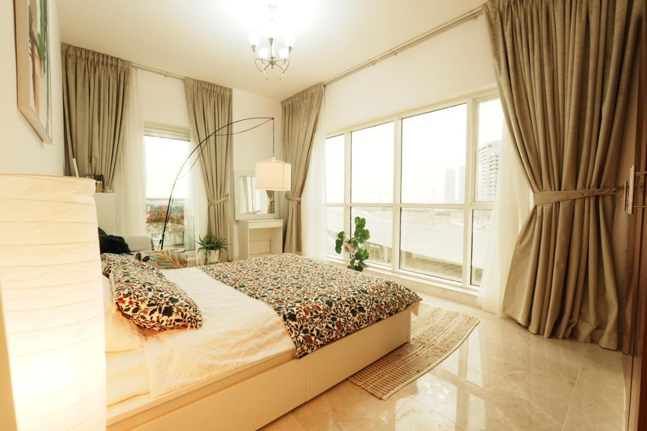 Apartemen Cozy Spacious Near Downtown *