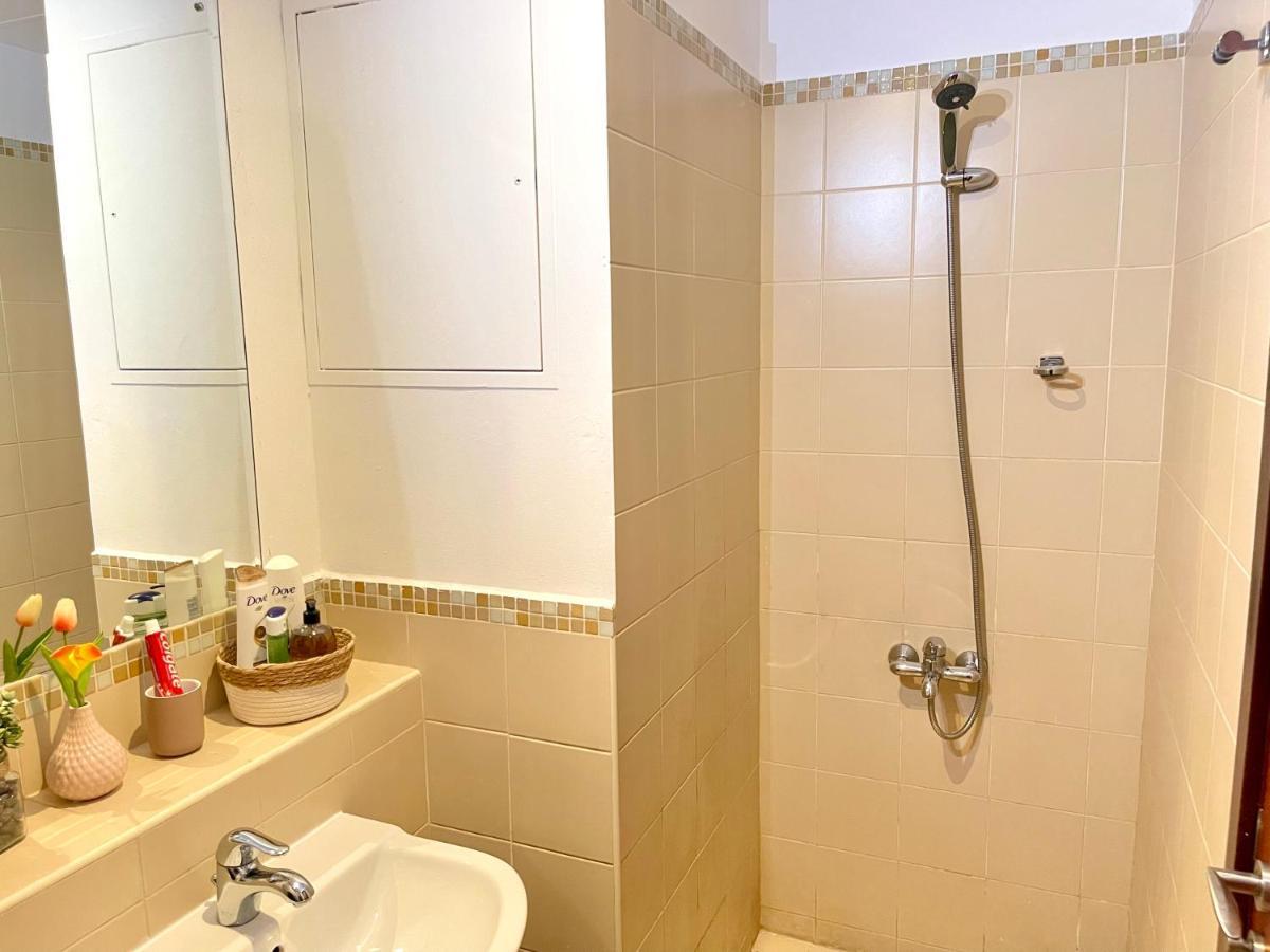 Gasthuis Leen Homes-jbr -spacious 4 Bedroom Dubai