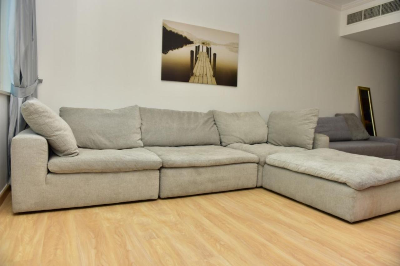 Apartemen Marina 1 Bedroom Apt. Walking Distance Jbr. Dubai