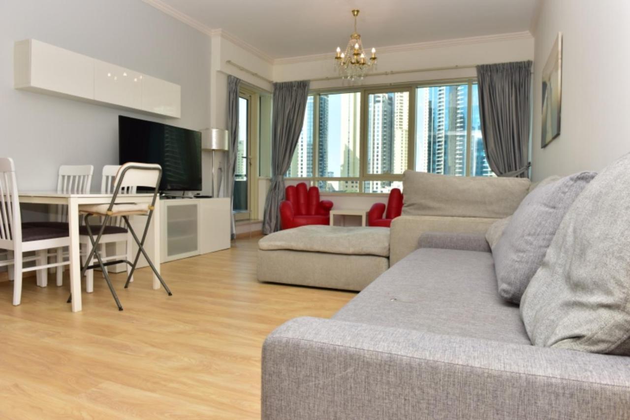 Marina 1 Bedroom Apt. Walking Distance Jbr. Apartemen *