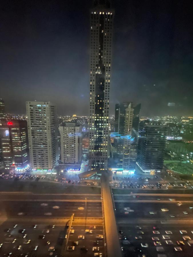 Travelers Backpackers Dubaï