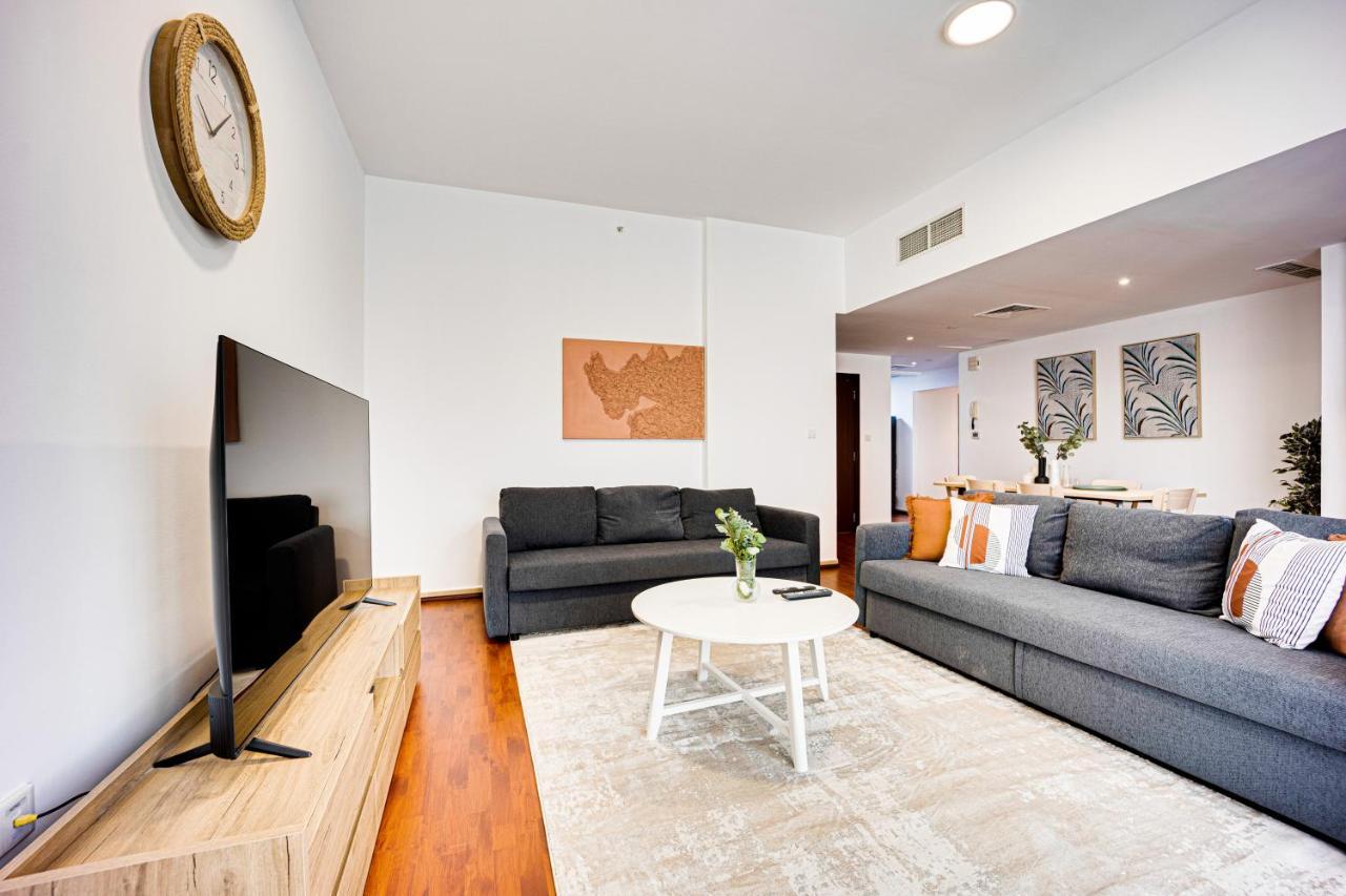 Appartement Cozy 2 Bd In Bahar Jbr 24 Floor