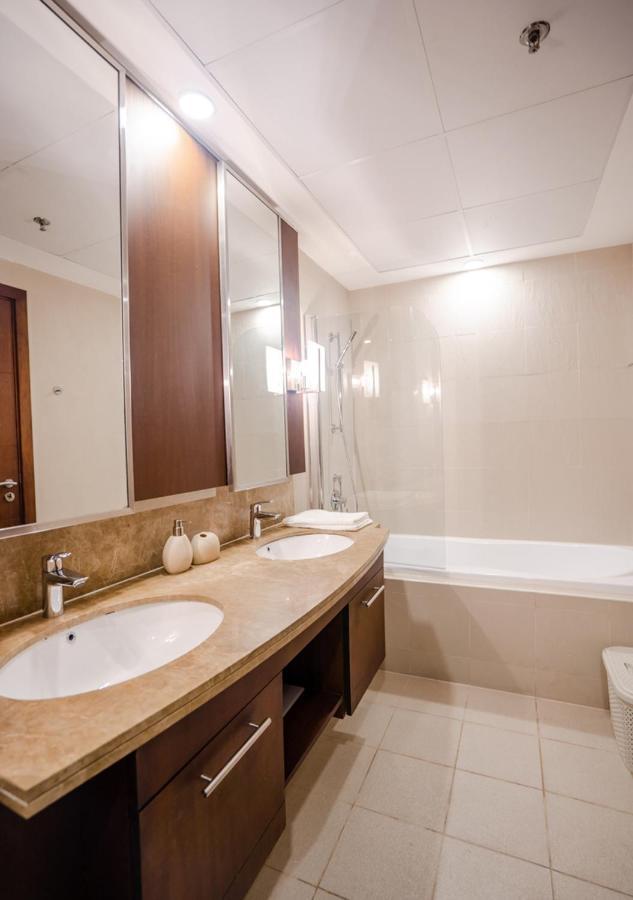Nasma Luxury Stays - Standpoint Tower A Apartamento