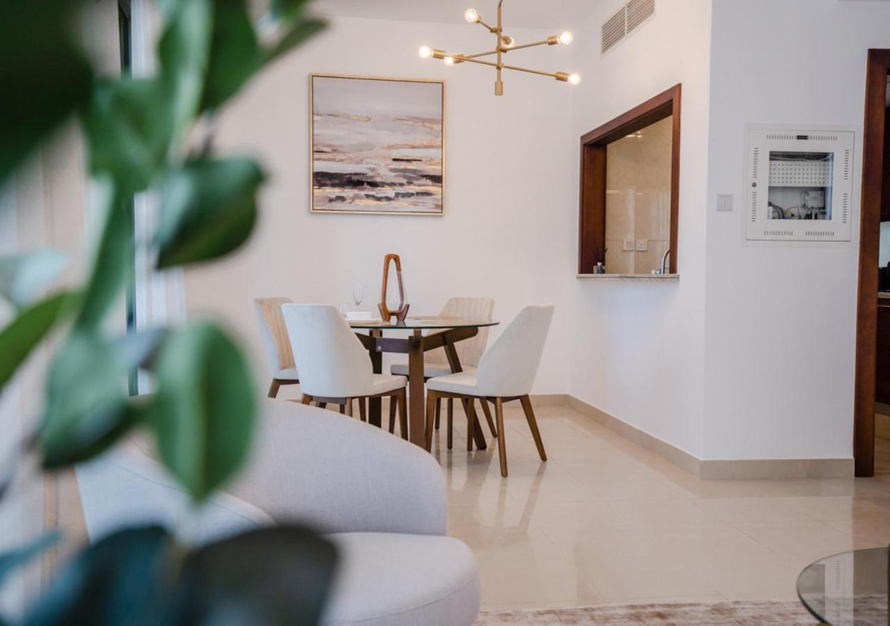 Nasma Luxury Stays - Standpoint Tower A Apartamento