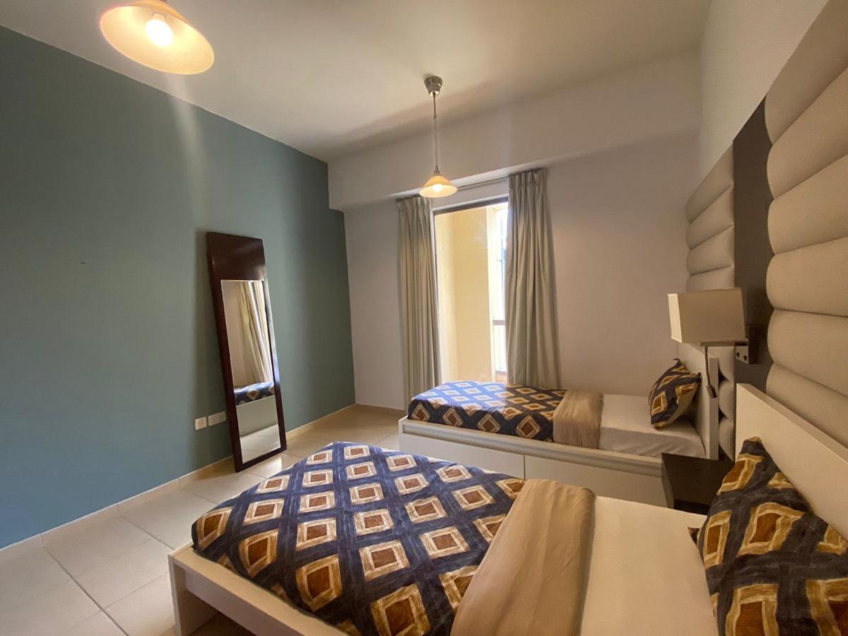 Apartamento Al Mashreq Huge 2 Bedroom Rimal 1 Dubái