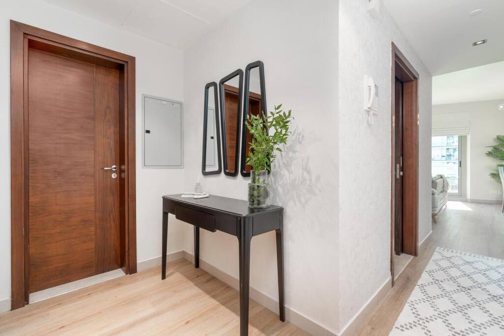On Off Hh- Marina- Spacious Stylish 1br
