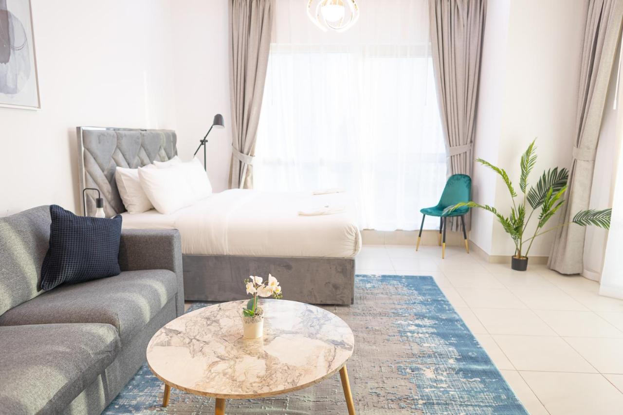Royal Oceanic In Jbr By Happy Season Apartamento