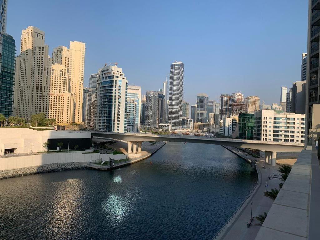 52-42 Marina Dubai