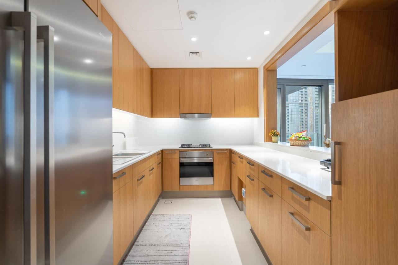 Trinity Homes - Opera Grand Downtown Apartamento Dubai
