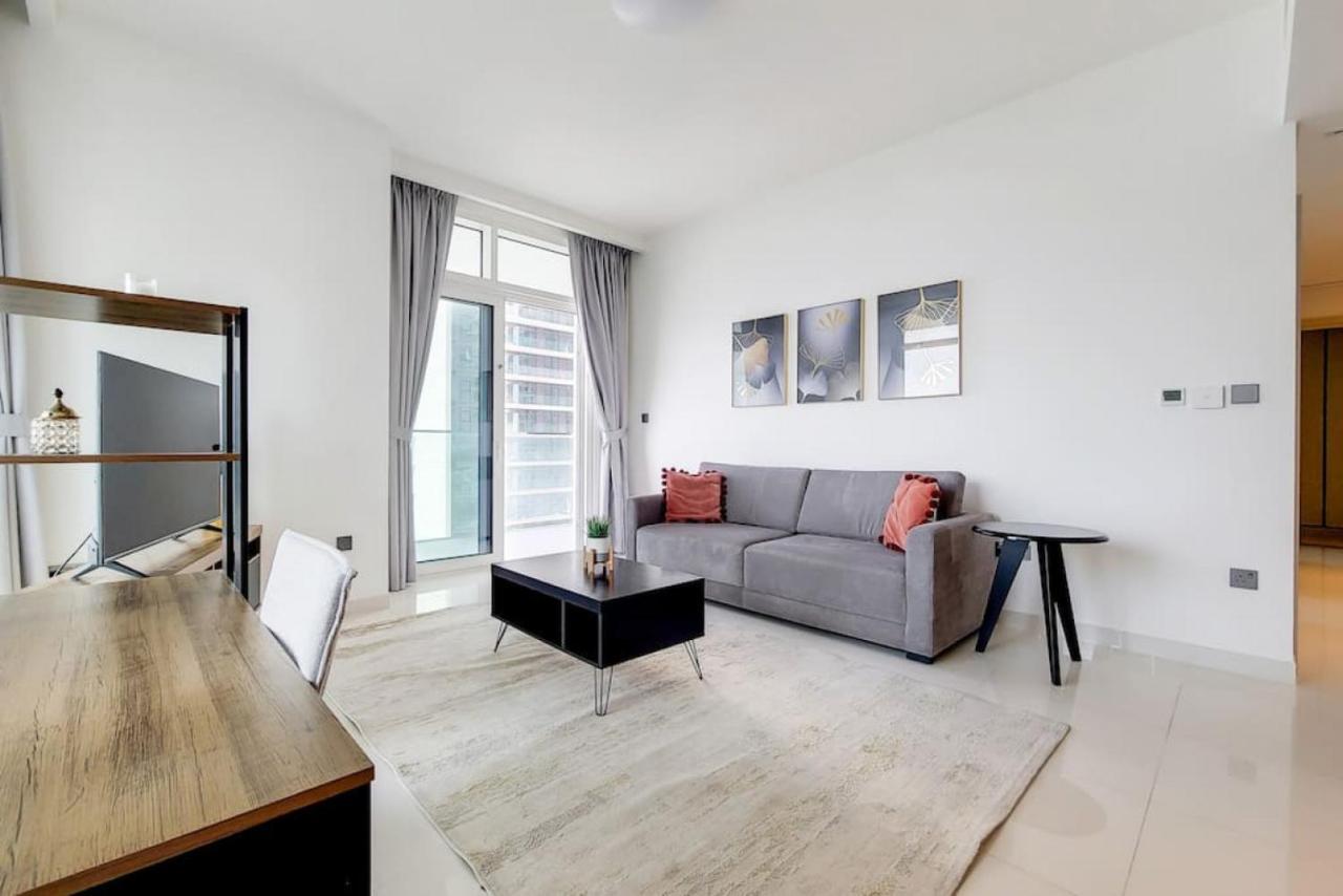 Sunrise Bay 2 - Chic Two Bedroom Appartement