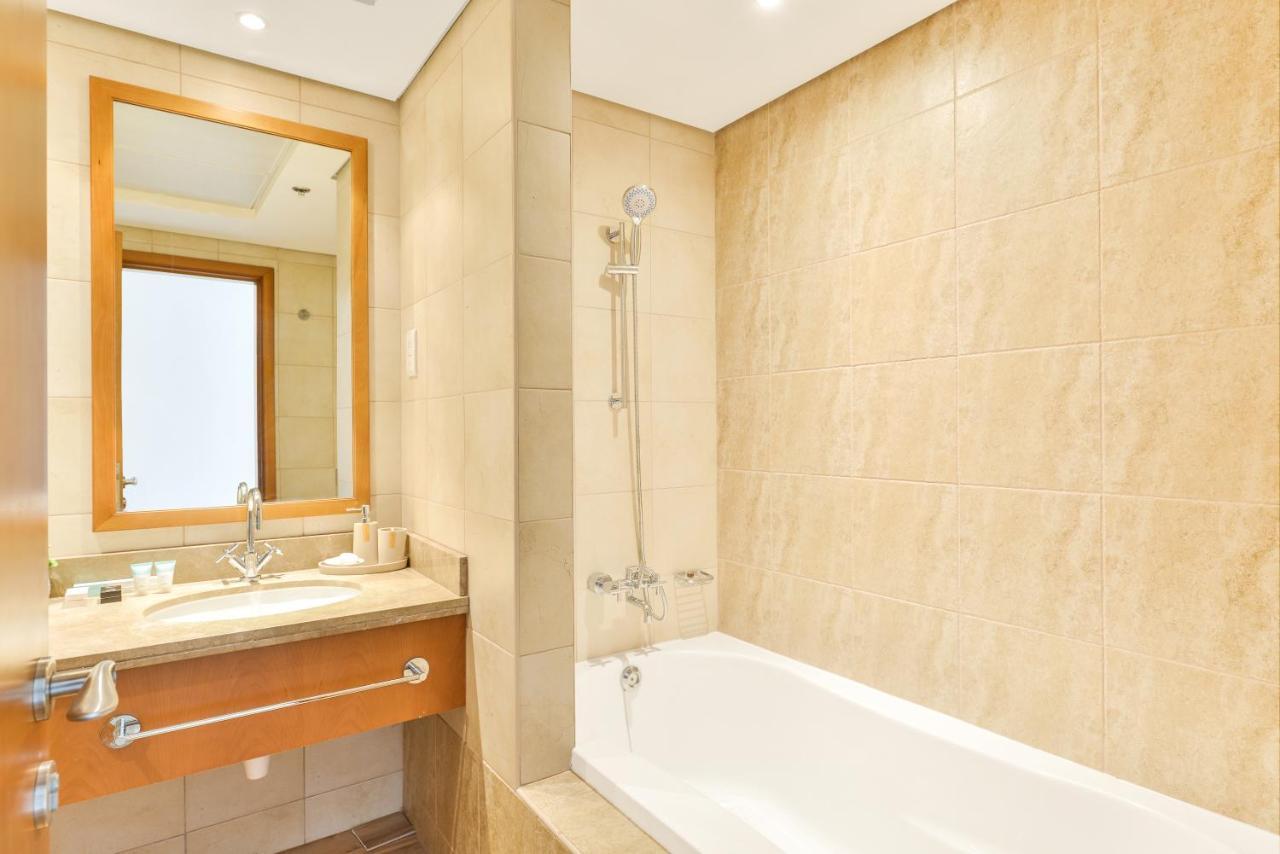 Apartamento Jbr - Al Fattan Sea View 48th Floor - 5* Access! Dubái