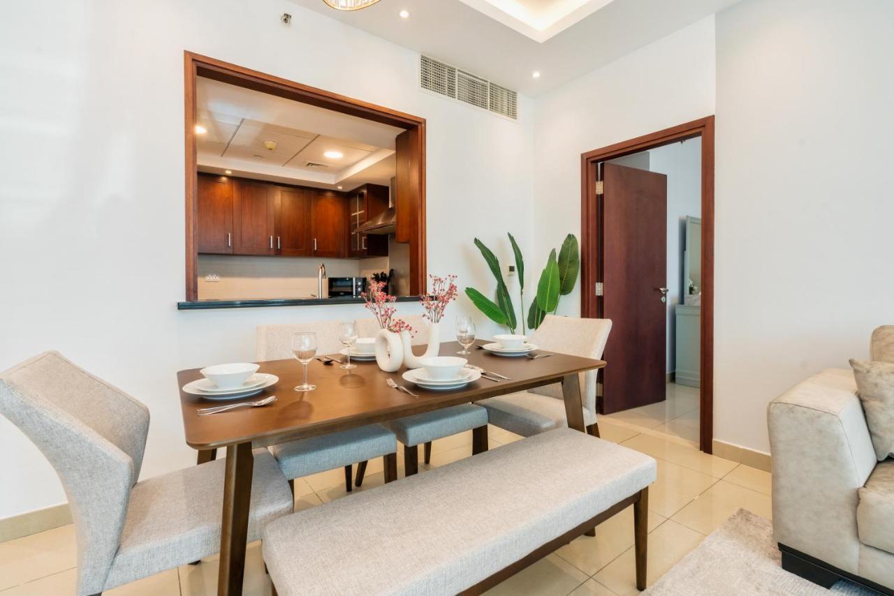 Apartemen Luxury Burj Khalifa & Fountain View Apt Downtown Dubai