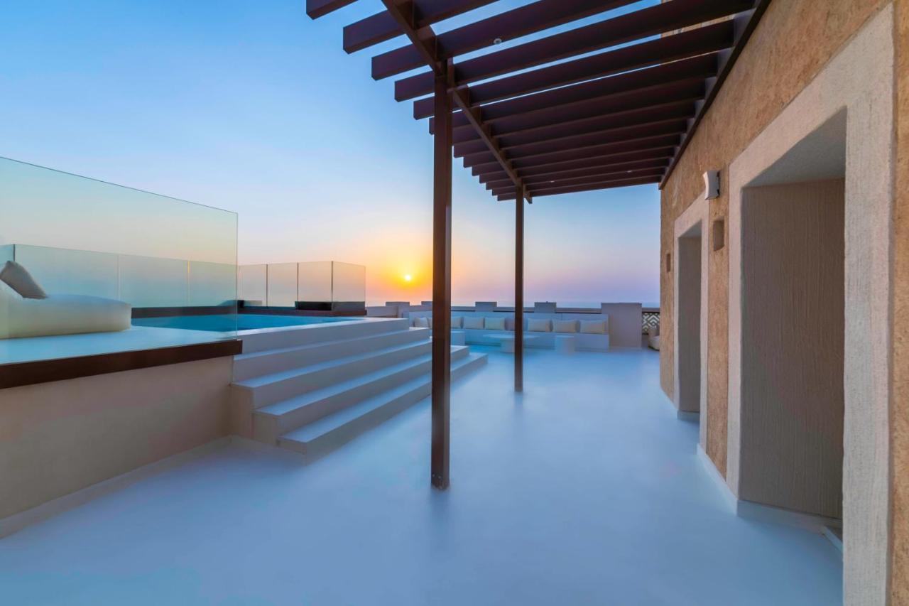 Maison Privee - Luxury Palm Penthouse With Beach & Sea View Apartment
