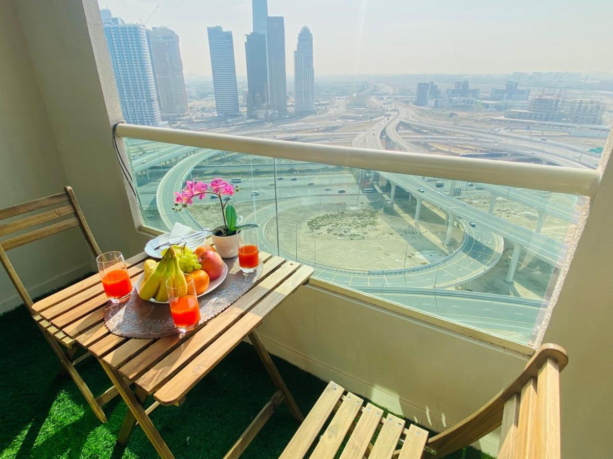 Manchester Galaxy - 2br In Marina * Dubái
