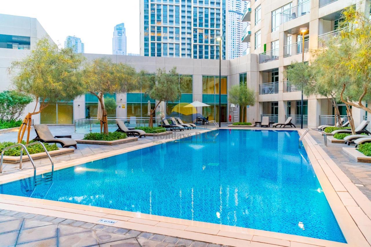 Holidays R Us Canal View Apartment Dubai