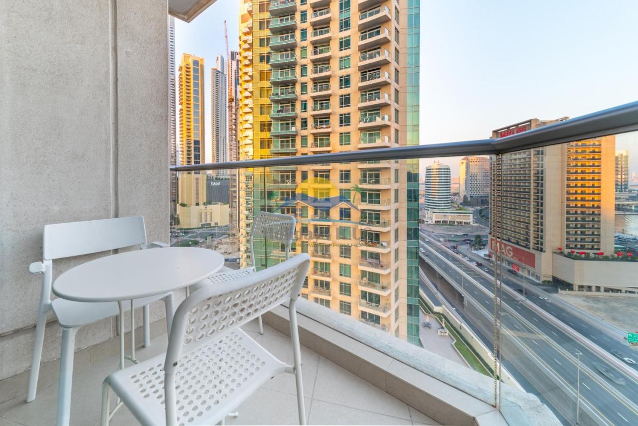Apartamento Holidays R Us Canal View Dubái