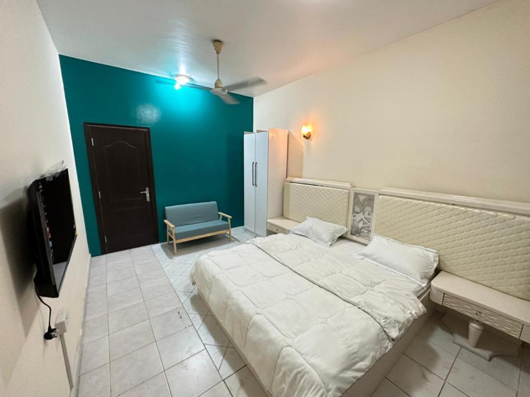 Low Priced New Residential For Rent In Near Dafza Metro Station Apartment Dubai
