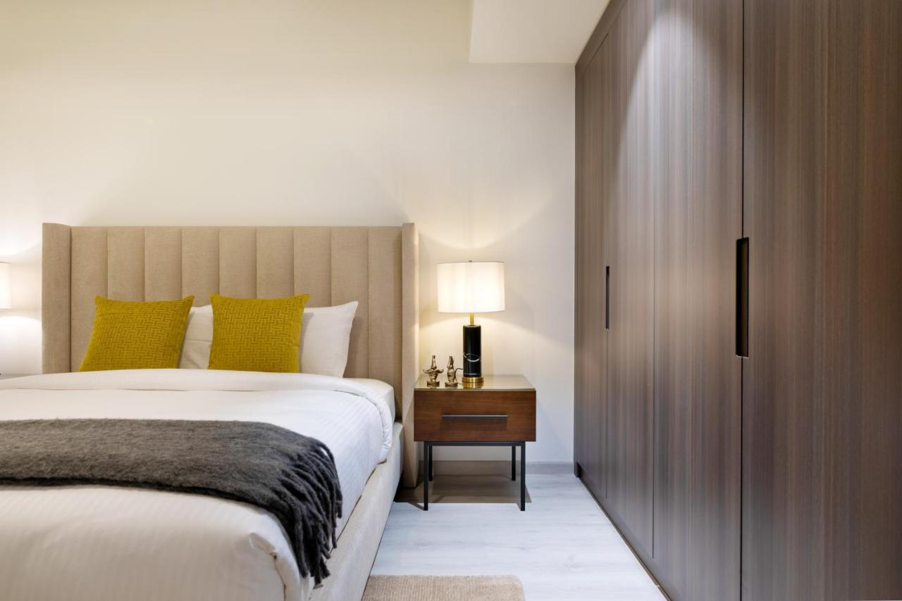 Maison Privee - Millennium Executive Tower Apartment