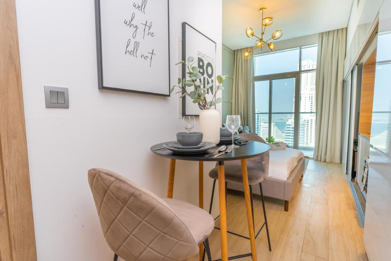 Fam Living - Marina Marvel - With Breathtaking Views In One Tower * Dubai