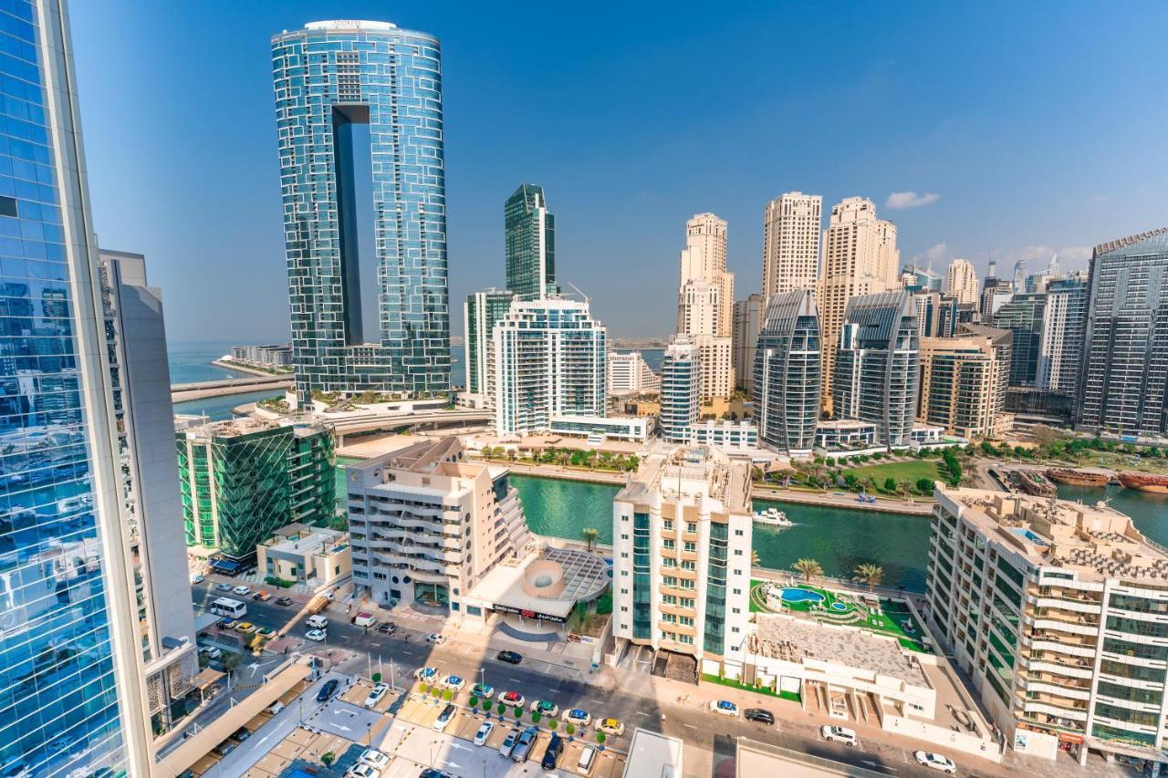 Apartment Fam Living - Marina Marvel - With Breathtaking Views In One Tower *