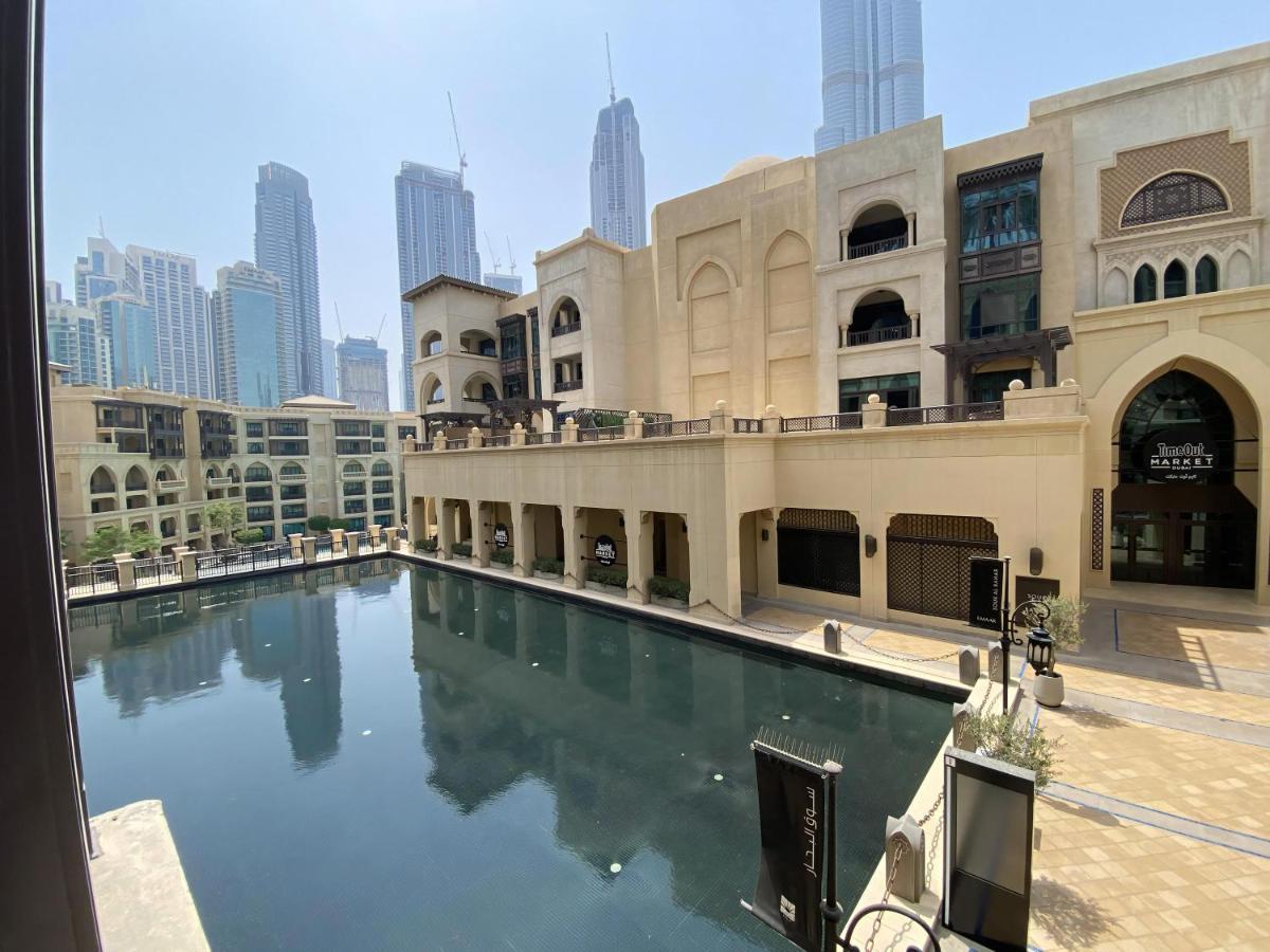 Lux Souk Al Bahar Burj Khalifa Views Dubai