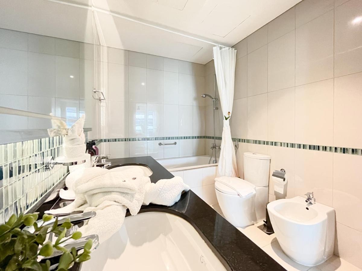 Apartamento Trophy - Sparkling W Palm View With Direct Access To Marina Walk Dubái