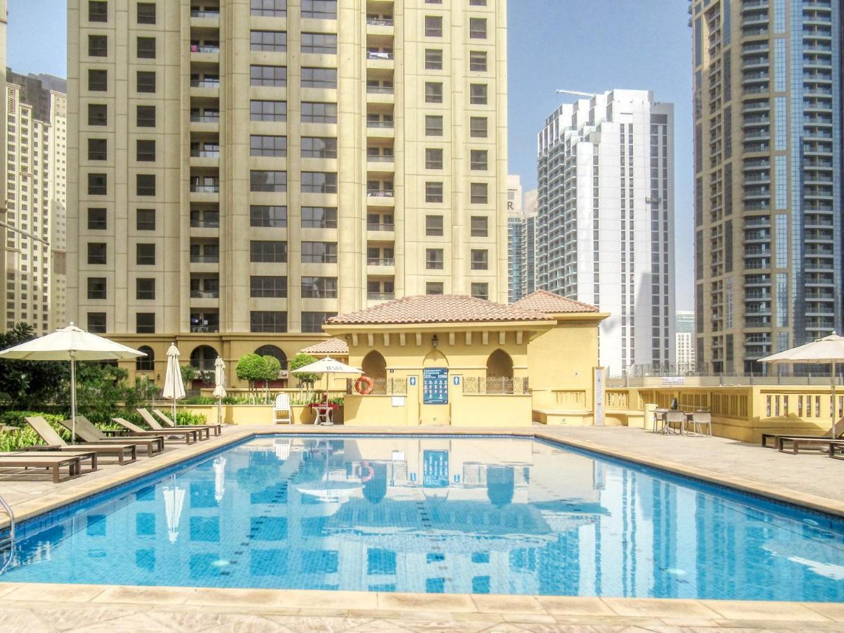 Alluring 2-br Apt Near Beach At Sadaf 1 With Marina View Dubai