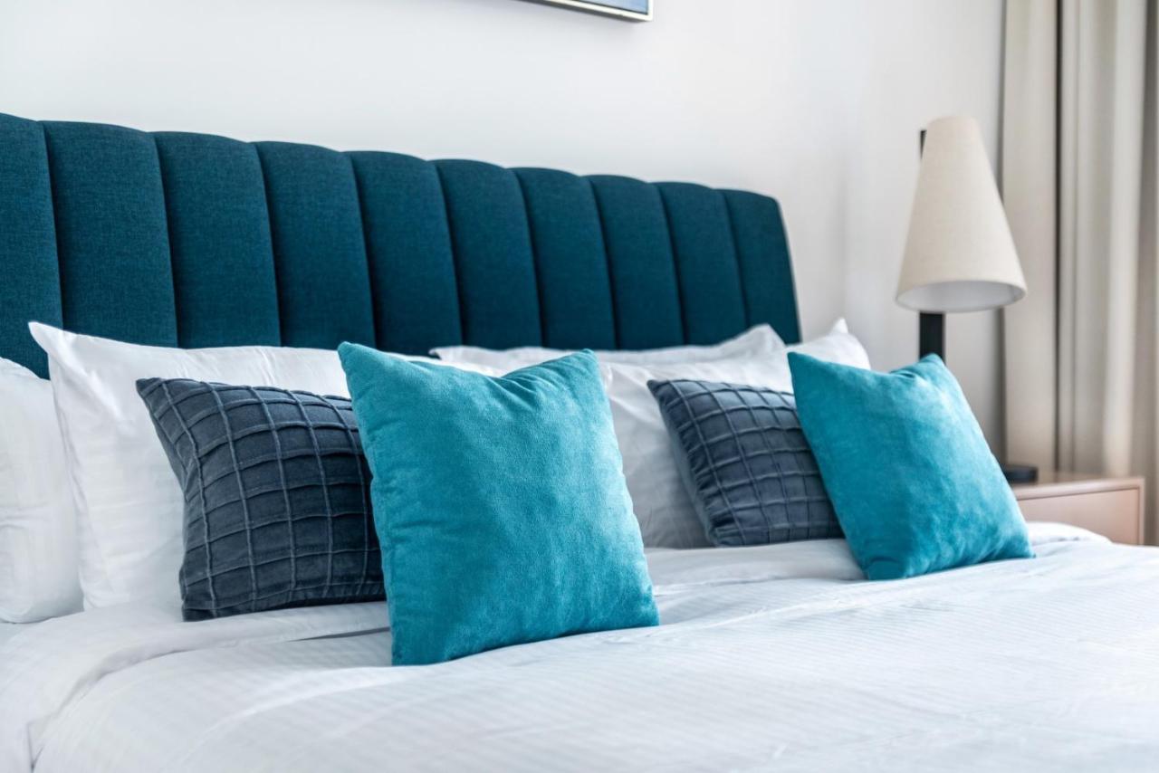 Welcome - Bluewaters Brand New 2-bedroom Apartment