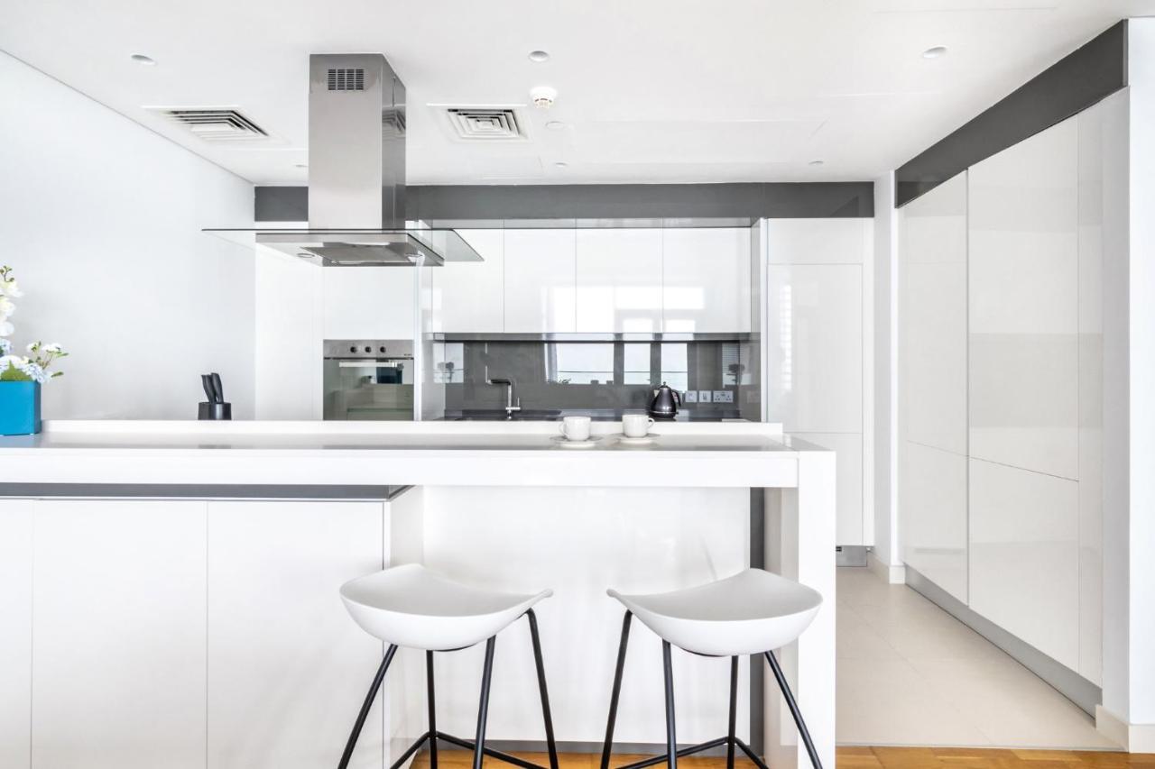 Welcome - Bluewaters Brand New 2-bedroom Apartment *