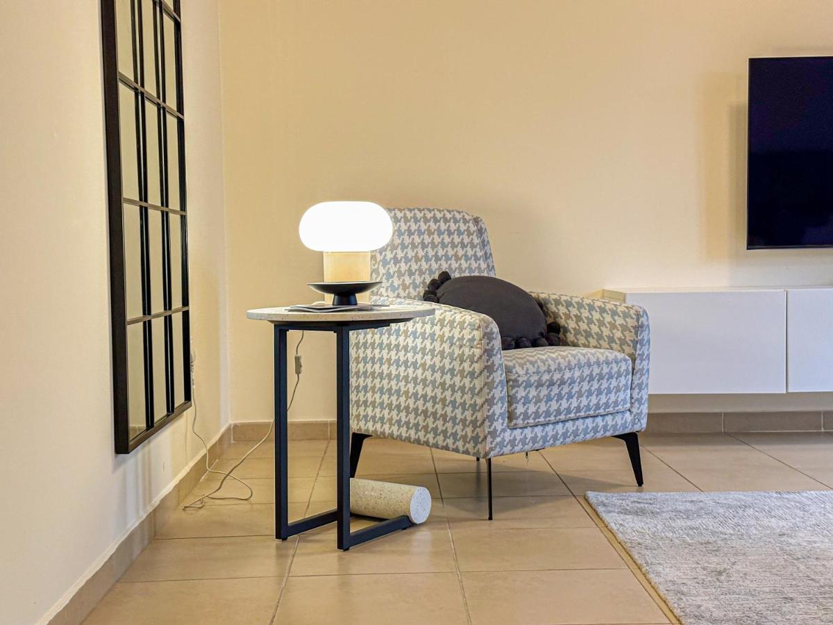 Higuests - Spacious In Jbr, 5-min Walk To The Beach Apartamento Dubái