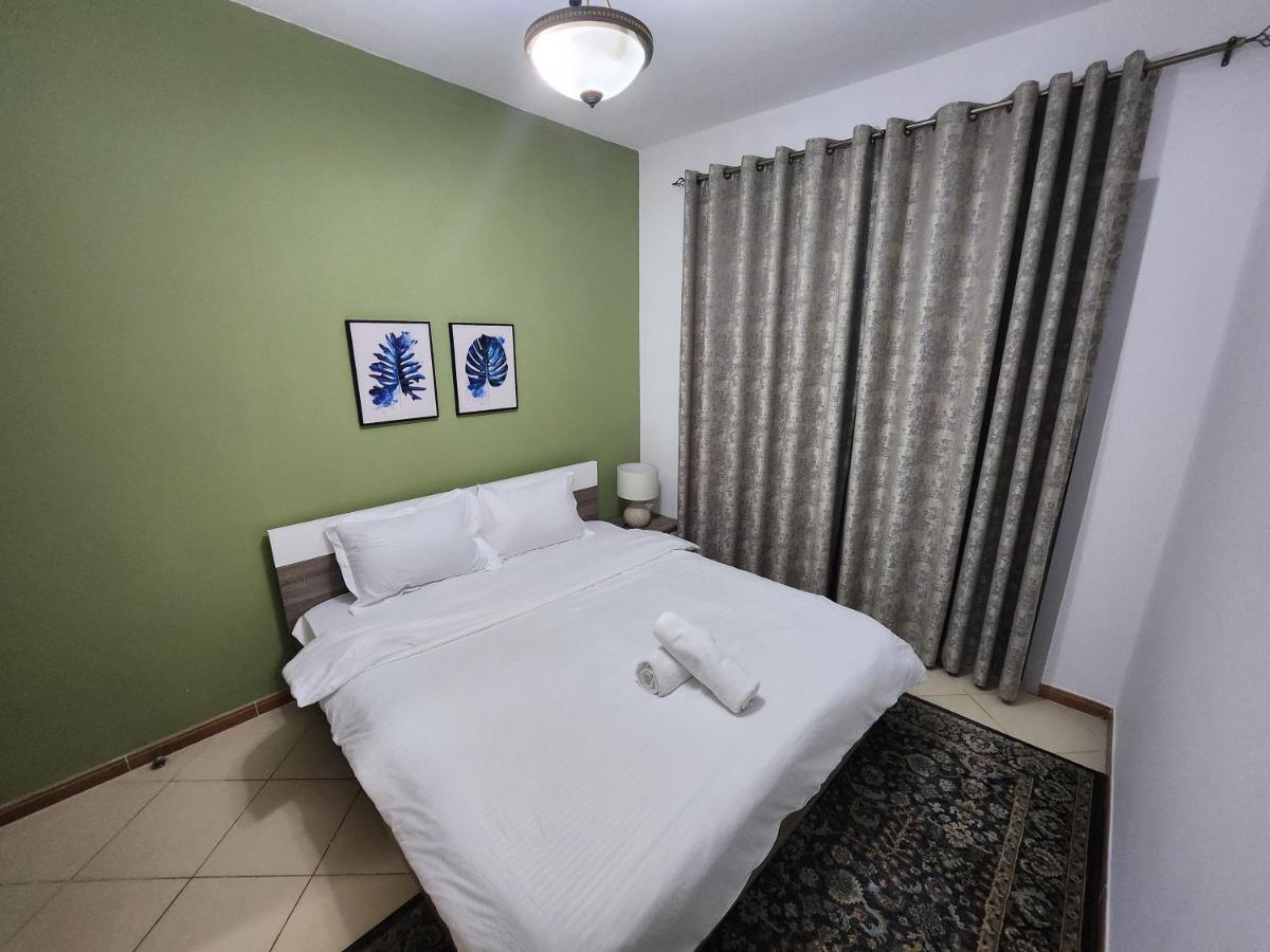 Happy Palace Marina Inn, Cozy Apartment, Heart Of Marina Apartamento *