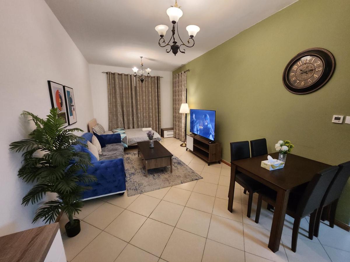 Happy Palace Marina Inn, Cozy Apartment, Heart Of Marina Apartamento