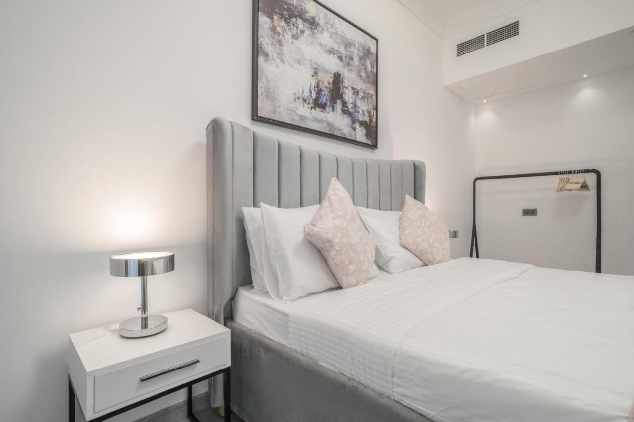 Boutique Luxury Living Near Palm Jumeirah Apartamento *