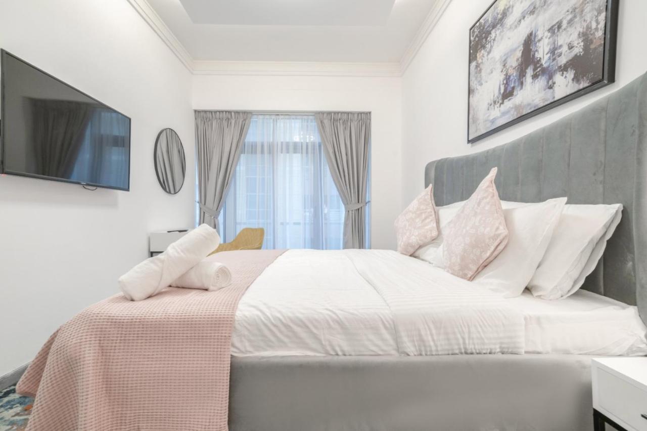 Boutique Luxury Living Near Palm Jumeirah Apartamento Dubai