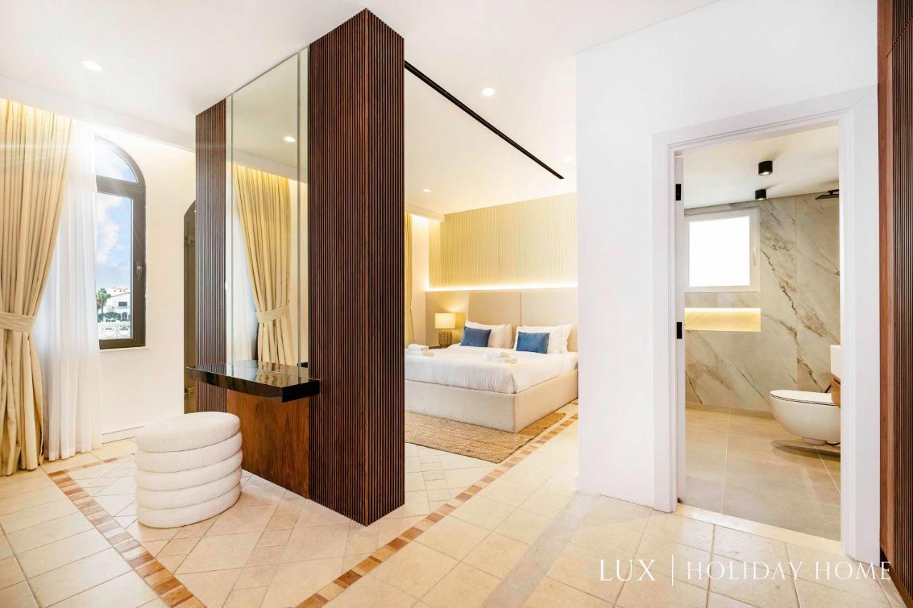 Lux The White Palm Villa Dubái