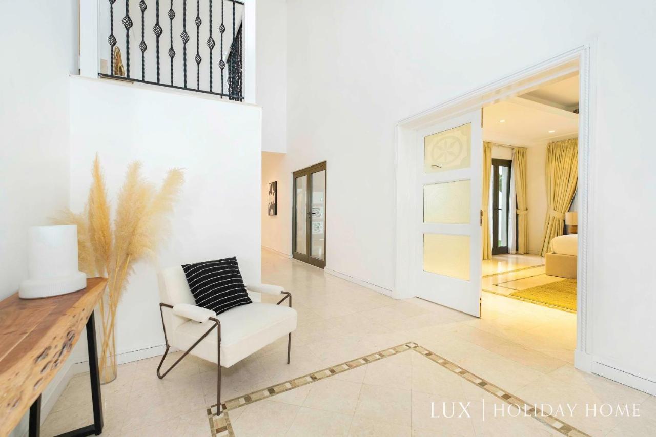 Lux The White Palm Villa Dubái