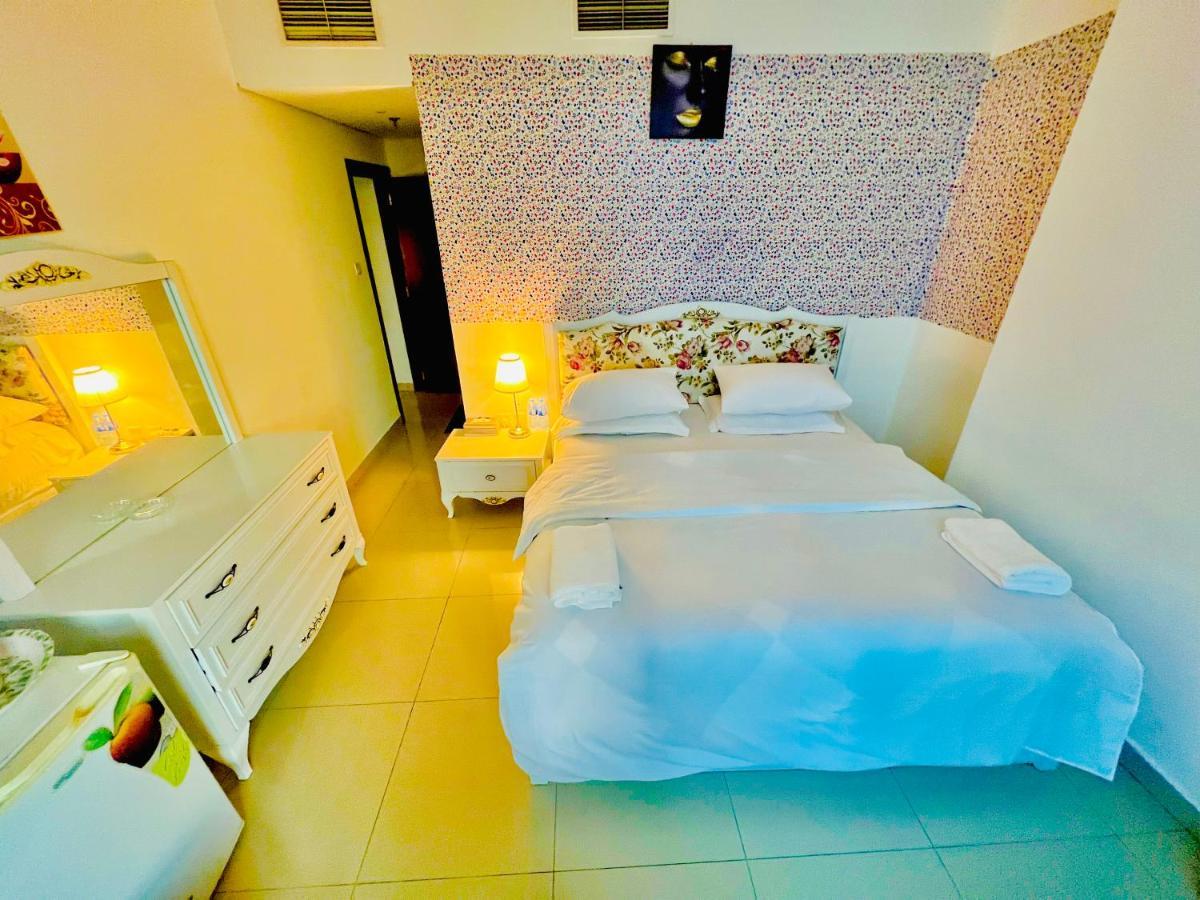 Private In 2br * Dubái