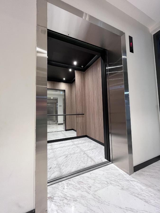 Exquisite 2bdr Apartment, Park Ridge Executive Residences, Hills Apartamento Dubai