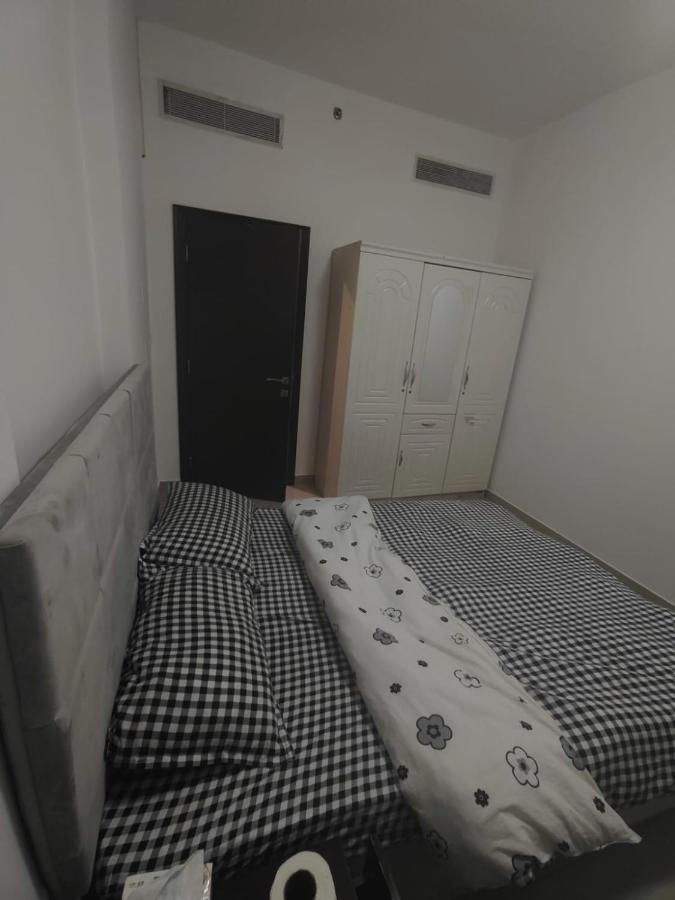 Private In Shared Dubái