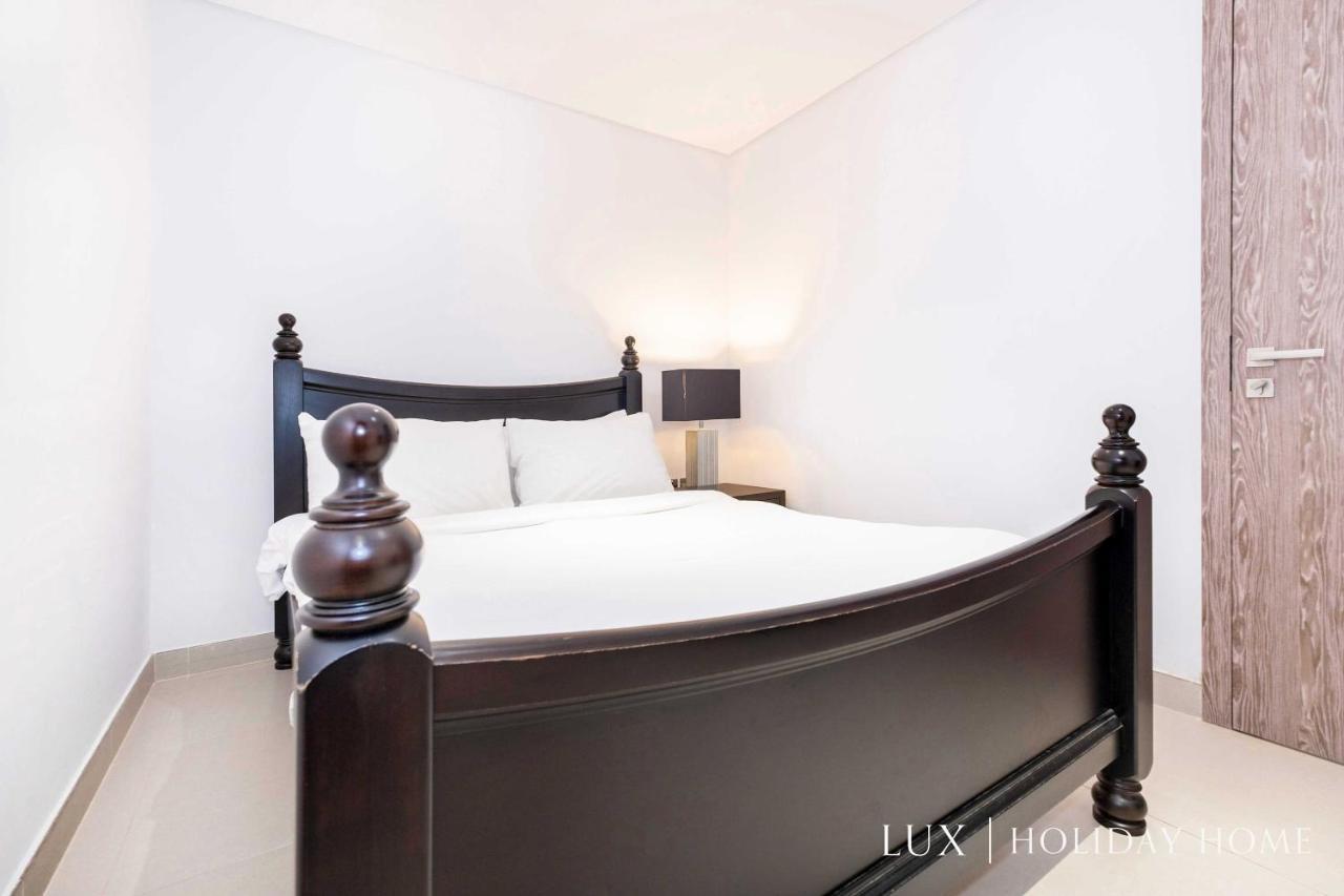 Apartamento Lux - Contemporary In The Marina Dubái