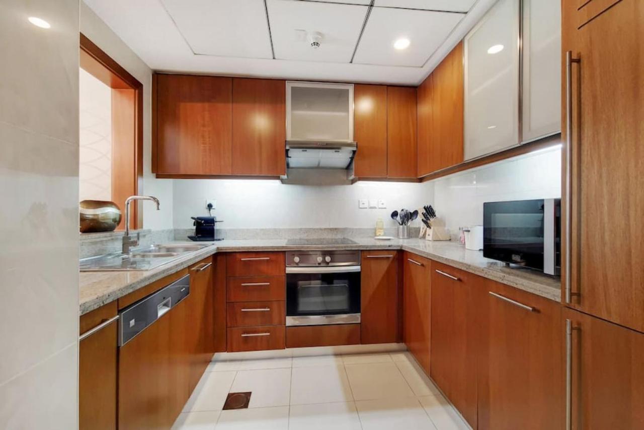 Standpoint B, Downtown - Comfortable One Bedroom Apartamento *