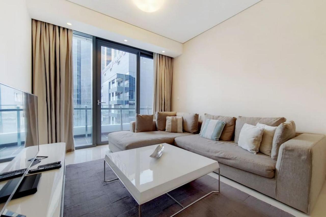 Silverene Tower B, Marina - Vibrant Two Bedroom Apartamento