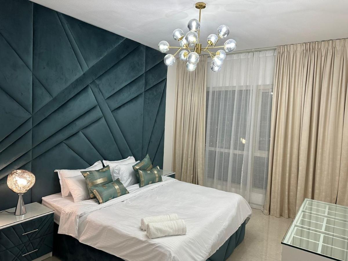 Ultimatestay - Luxurious 4br In Jumeirah Towers Close To Jbr Apartament