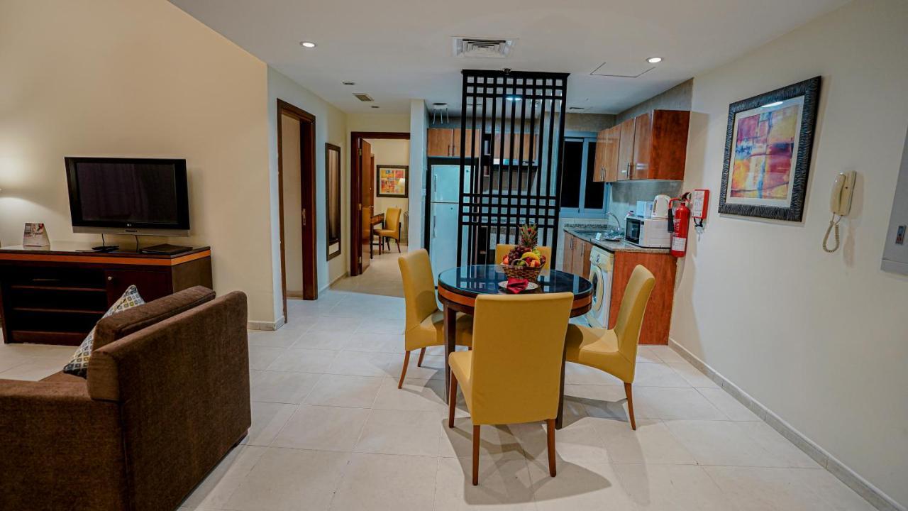 Xclusive Apartahotel 4*