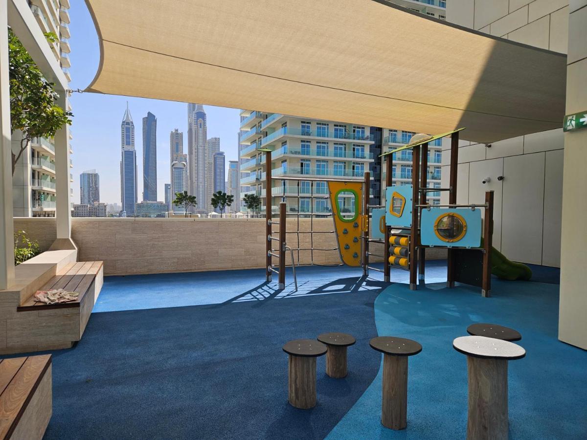 Vacay Lettings - Private Access -emaar Beachfront Apartamento Dubai