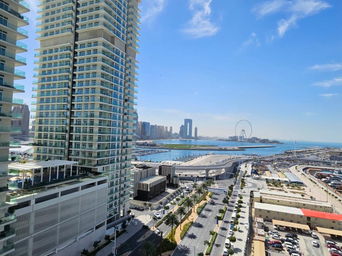 Vacay Lettings - Private Access -emaar Beachfront Apartamento *