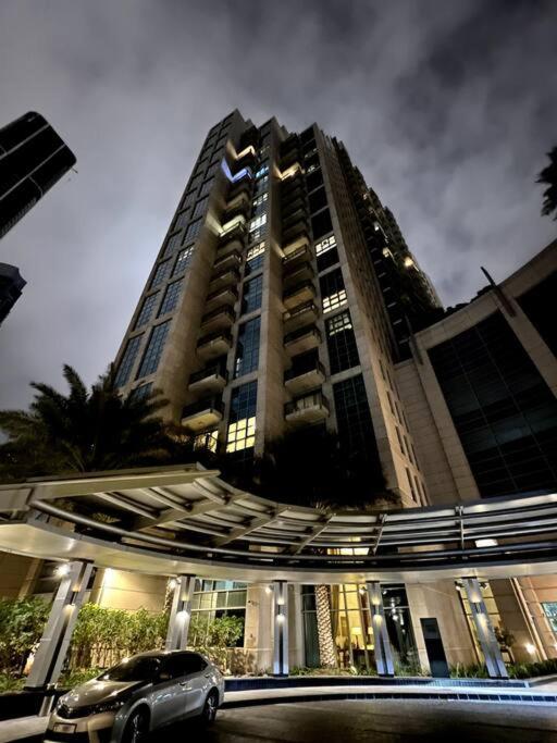 Appartamento In Downtown Dubai, 3min Walk To Burj Khalifa & Mall